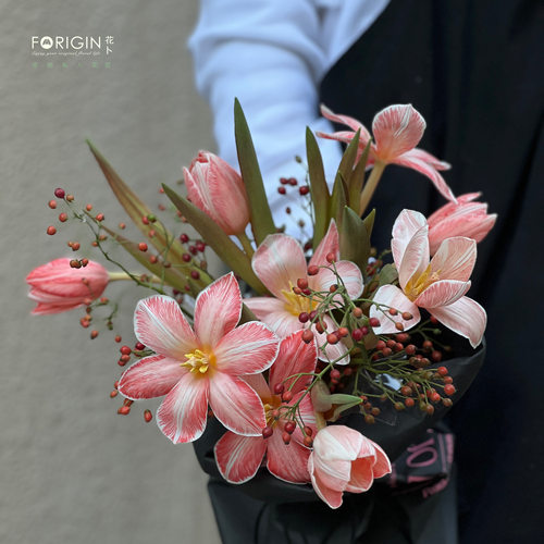 幸粉郁金香生日女友北京同城鲜花