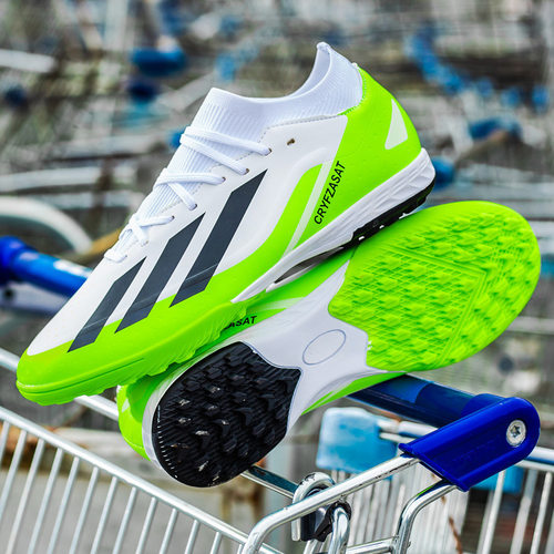 跨境2025新款足球鞋低帮学生长钉世界杯碎钉草地比赛训练球鞋