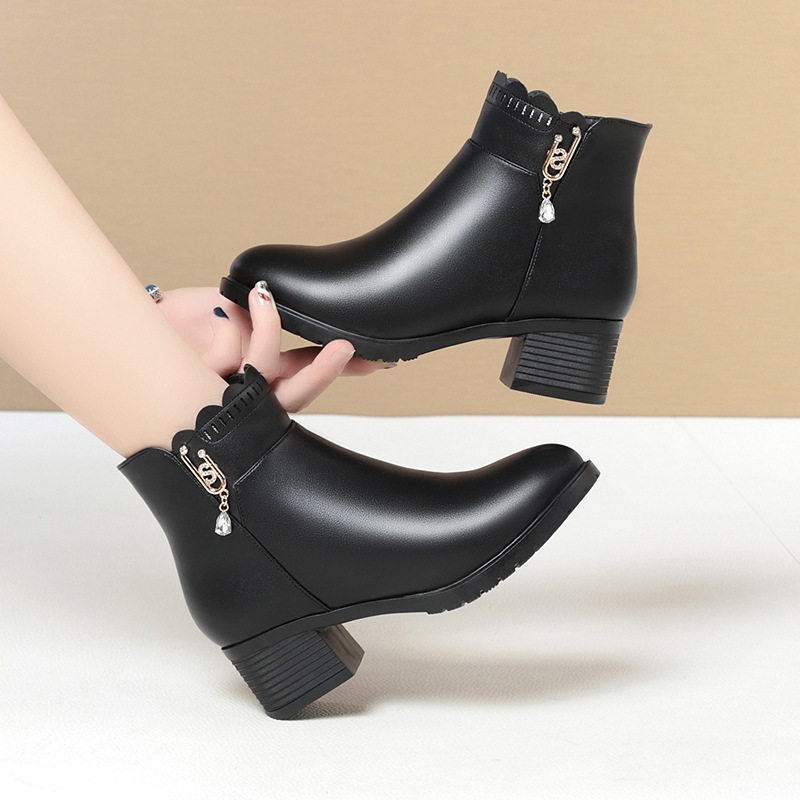 中年妈妈鞋子秋冬季棉鞋软底加绒中跟短靴中老年女鞋短筒粗跟靴子,运动鞋new,运动休闲鞋,淘宝优惠券,粉丝福利购,淘宝优惠卷