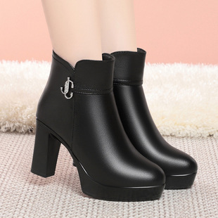 冬季软皮羊毛靴女靴加绒中筒靴高跟粗跟马丁靴厚底短靴棉鞋女棉靴