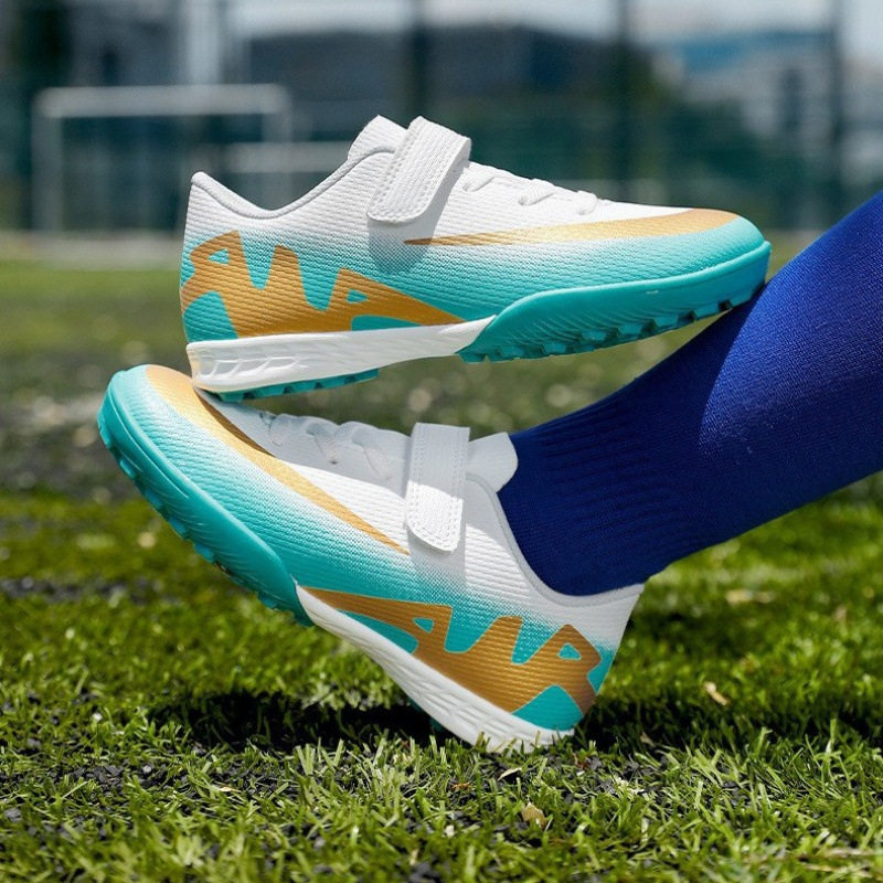 跨境新款儿童足球鞋男青少年足球鞋学生女TF碎钉足球鞋外贸