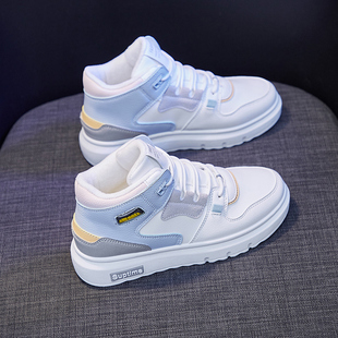 李一柠高帮小白鞋女款秋冬季高中初中学生运动板鞋加绒二棉鞋