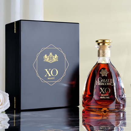 法国进口XO白兰地橡木桶10年特级陈酿洋酒调酒基酒单支礼盒装40度
