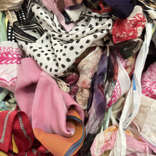 小蓝真丝 双绉斜纹绸雪纺乔其纱各种面料方巾围巾 100%桑蚕丝布料