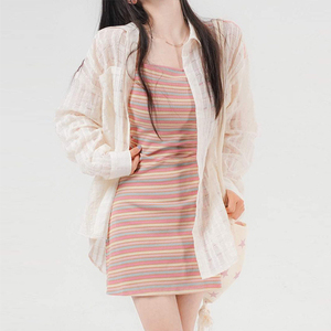 夏日多巴胺彩虹条纹吊带连衣裙子女夏季新款法式绝美辣妹短裙秋装