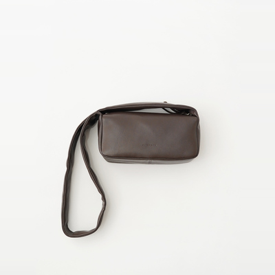 JOYDIVISION宽肩带横款方包