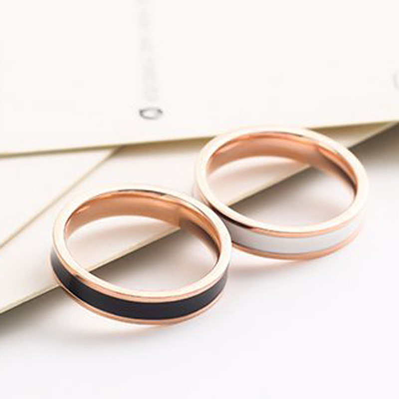 欧美跨境个性日韩戒指简约滴油玫瑰金黑白油情侣钛钢对戒饰品厂女