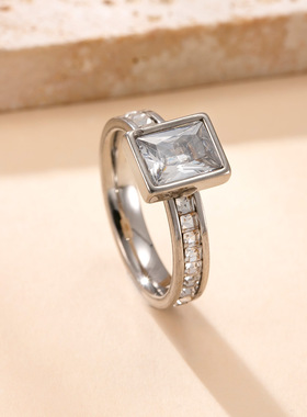 韩式简约情侣不锈钢戒指