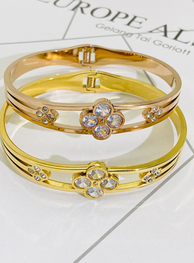 新款四叶草钛钢手镯女