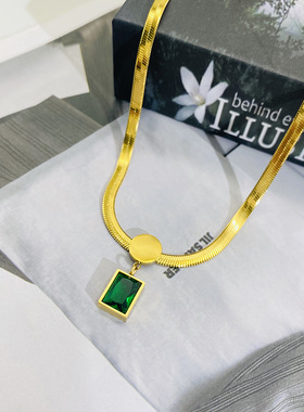 扁蛇绿晶钛钢锁骨链12