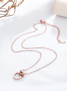 钛钢玫瑰金空心圆环项链