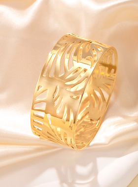 欧美风镂空树叶不锈钢手镯