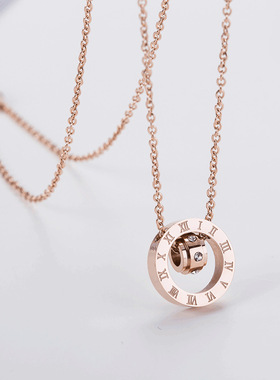 钛钢玫瑰金双环镶钻项链