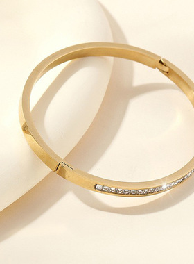 欧美热销不锈钢镶钻钛钢手镯