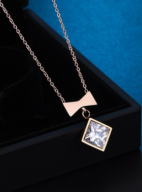 蝴蝶结锆石项链女款00