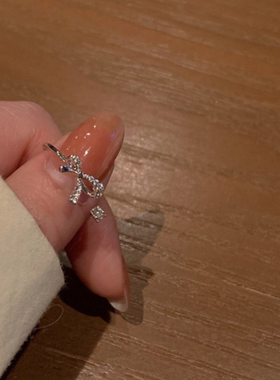 蝴蝶小尾戒新款食指戒指女