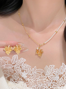 高级感轻奢渐变枫叶锁骨链女款