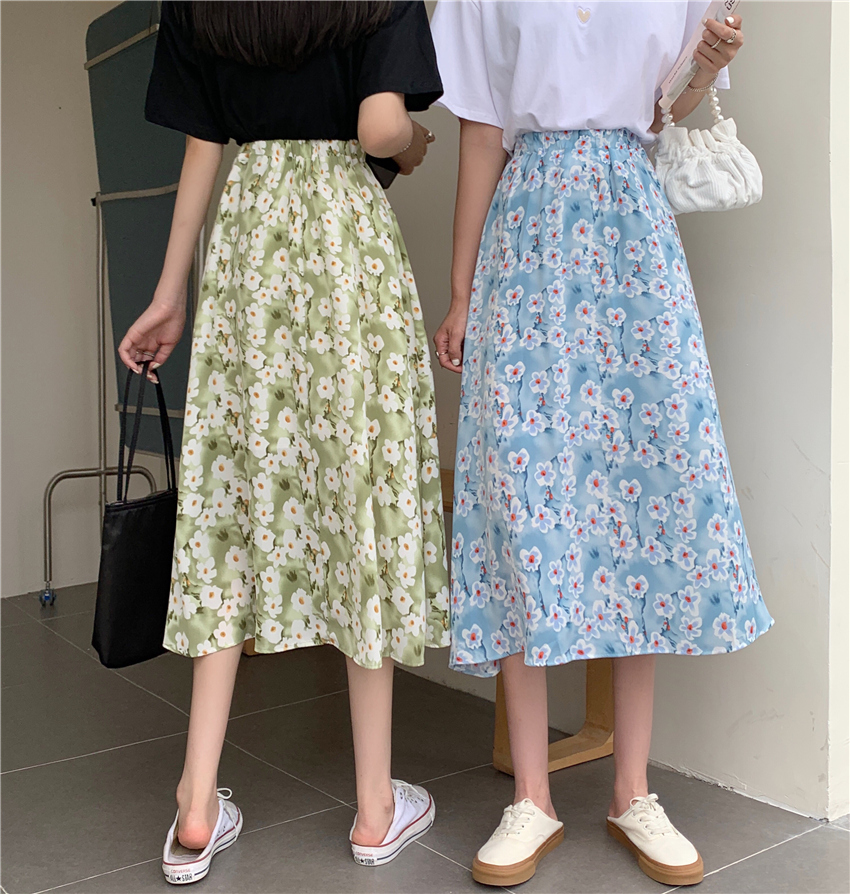 Real shot Korean version 2021 new print oil painting retro skirt women's middle length slim high waist A-line skirt