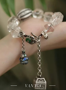 S925银白水晶滴油童子花苞印章玛瑙镶嵌双鱼扣手链