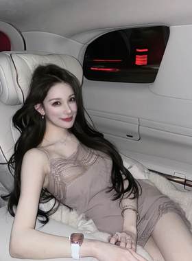 花三三同款*顶美穿搭*藕紫色镂空蕾丝吊带露背超短连衣裙