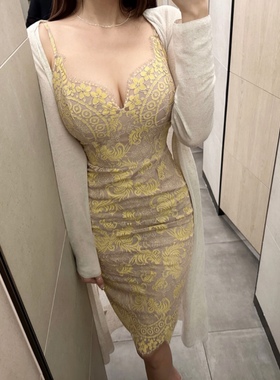 lovingu 夏季新款韩风米黄色无袖V领蕾丝睫毛连衣裙女性感高腰
