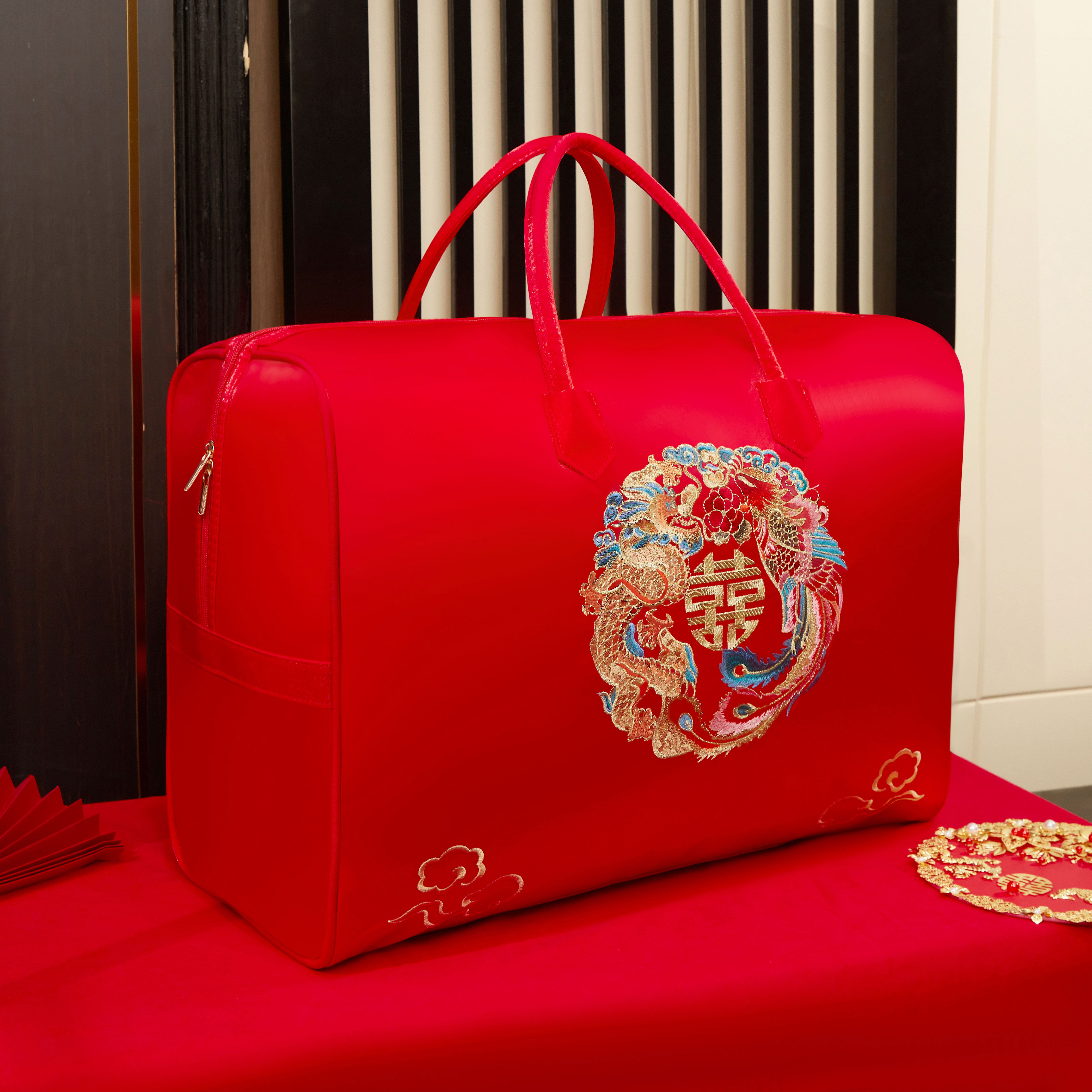 婚庆喜被收纳袋陪嫁被子包装袋牛津布缎面手提袋秀禾结婚装被袋子,收纳整理,被子防尘袋,淘宝优惠券,粉丝福利购,淘宝优惠卷