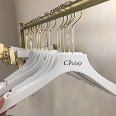 Деревянные вешалки 白色植绒防滑衣架高档实木衣撑服装店女装婚纱秀禾服专用衣挂木质