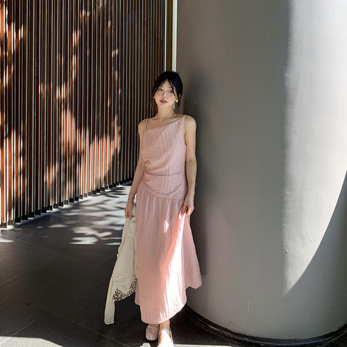 小个子温柔气质吊带连衣裙长裙女