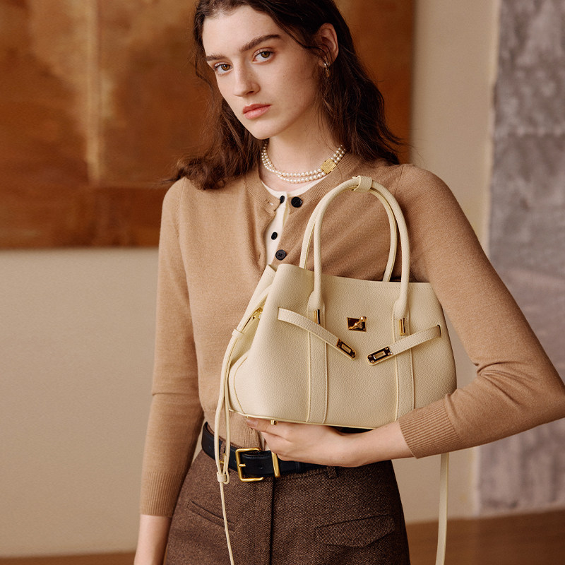 ELLE女包头层牛皮手提包高级感荔枝纹精致通勤单肩包大容量托特包