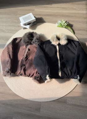 YewPout毛领短宽座山雕棉服夹克