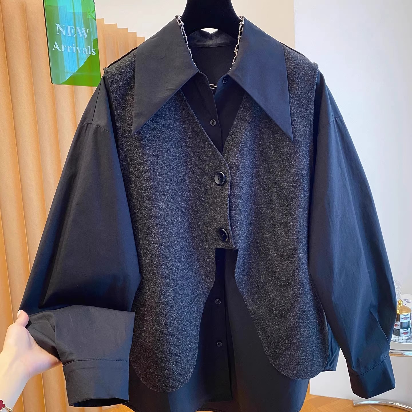 高端欧货黑色马甲衬衫女大码300斤胖MM秋冬新款宽松高级感两件套2