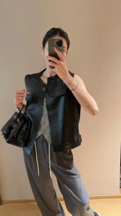 INFFTRU 高级感穿搭~獨家定制天然美感小羊皮~箱式廓形皮马甲女