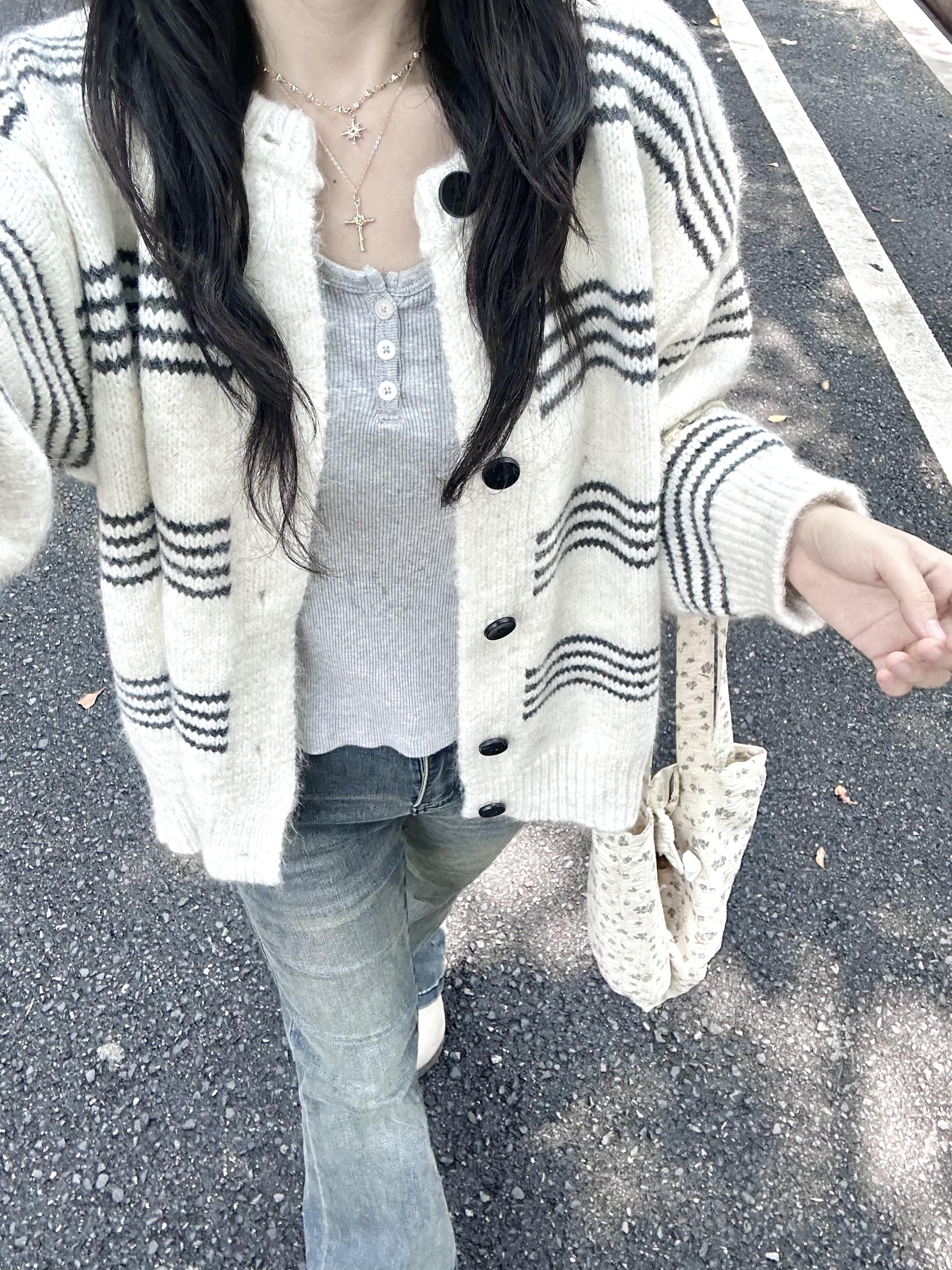 法式慵懒风条纹毛衣外套女初秋季2025年新款宽松针织开衫外穿上衣