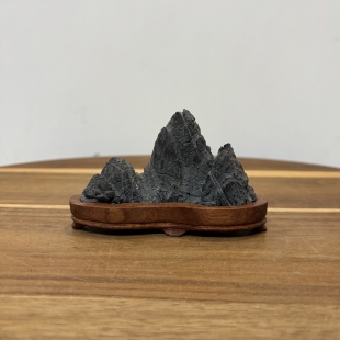 天然英石群峰笔架山形小摆件原石头书桌茶桌办公桌小山摆件带底座