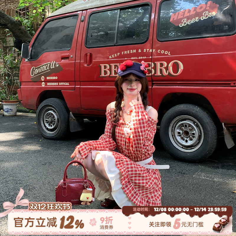 甜美风红色格纹连衣裙女早秋