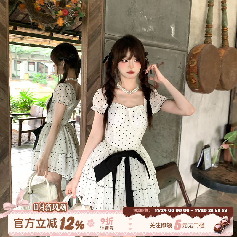 miu系千金风白色波点连衣裙