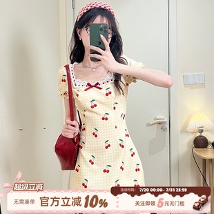 黄色格纹方领收腰短裙 织物猪 夏日樱桃 甜美风泡泡袖 连衣裙女夏季