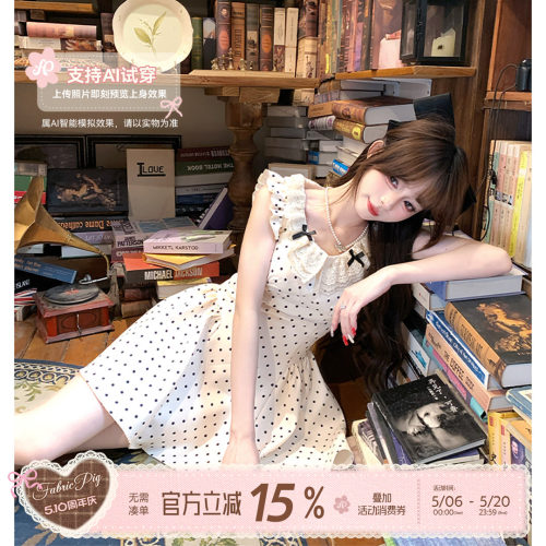 miu系波点连衣裙飞飞袖生日短裙