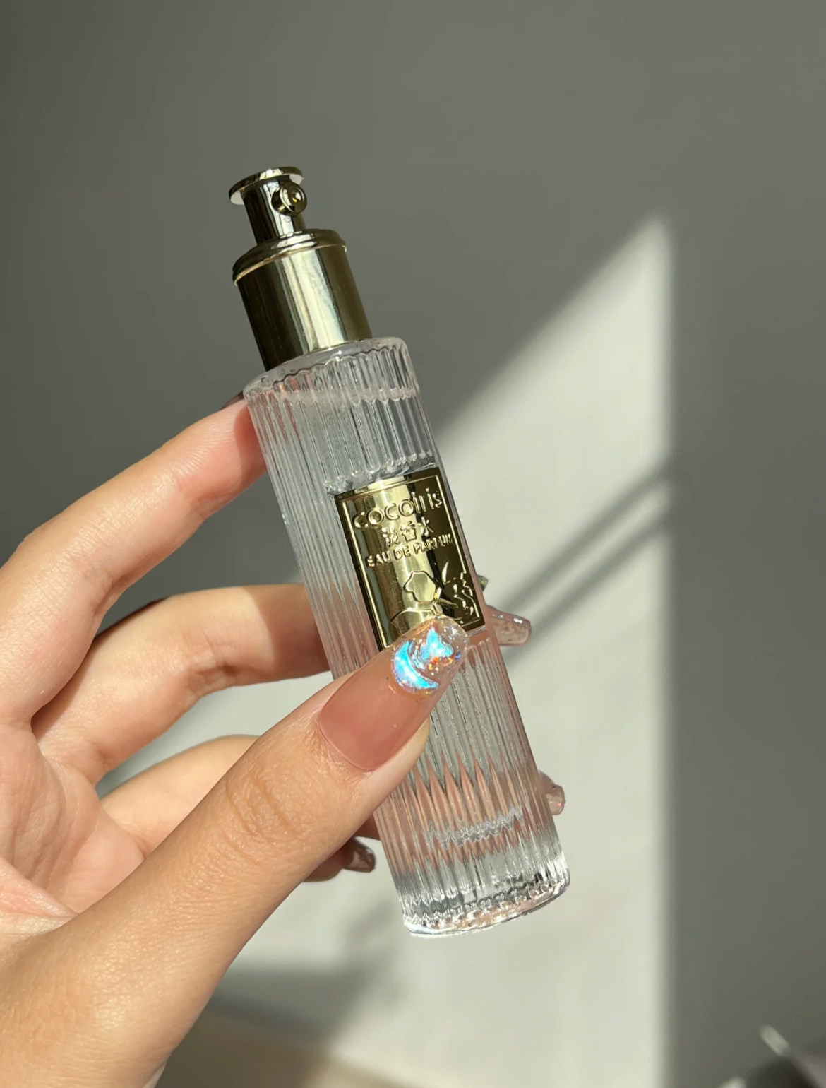 富家千金少女香 在我心中无法超越cocoiris皇冠香水屋顶花园 正品