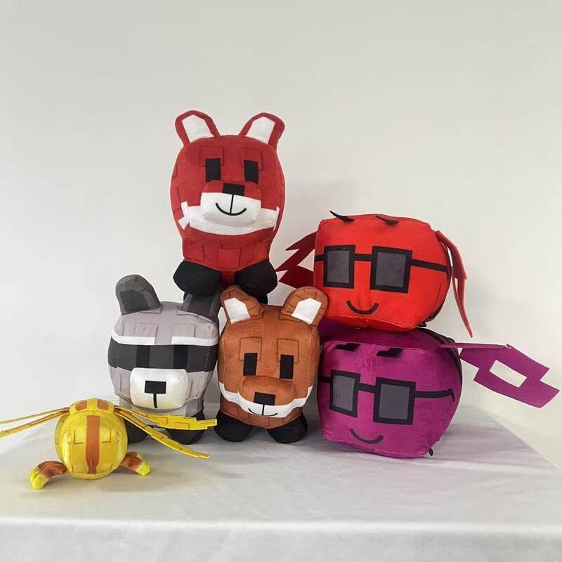 跨境grow a garden 毛绒玩具小浣熊赤狐棕色动物公仔娃娃热销品