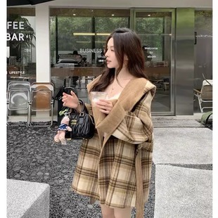 2025秋冬新款复古格子两面穿双面羊绒大衣女短款连帽羊毛呢子外套
