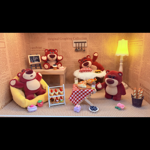 玄关展示柜迷你盲盒造景diy适用 lt's me 草莓熊系列室内造景