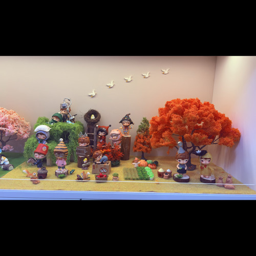 玄关展示柜微缩迷你盲盒造景diy适用泡泡玛特小野场景秋日造景