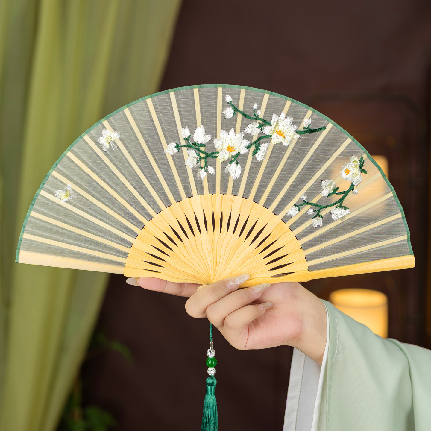 中国风折扇高端刺绣扇子古风折叠苏绣扇面旗袍汉服专用舞蹈扇礼物