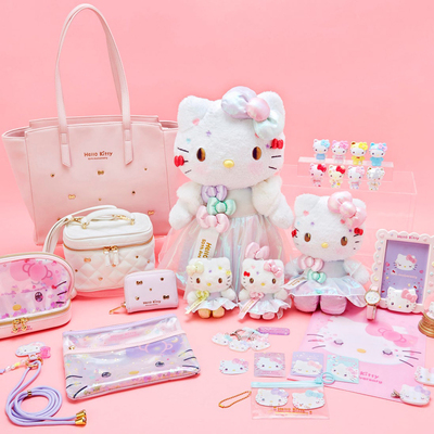 三丽鸥HelloKitty50周年公仔挂件