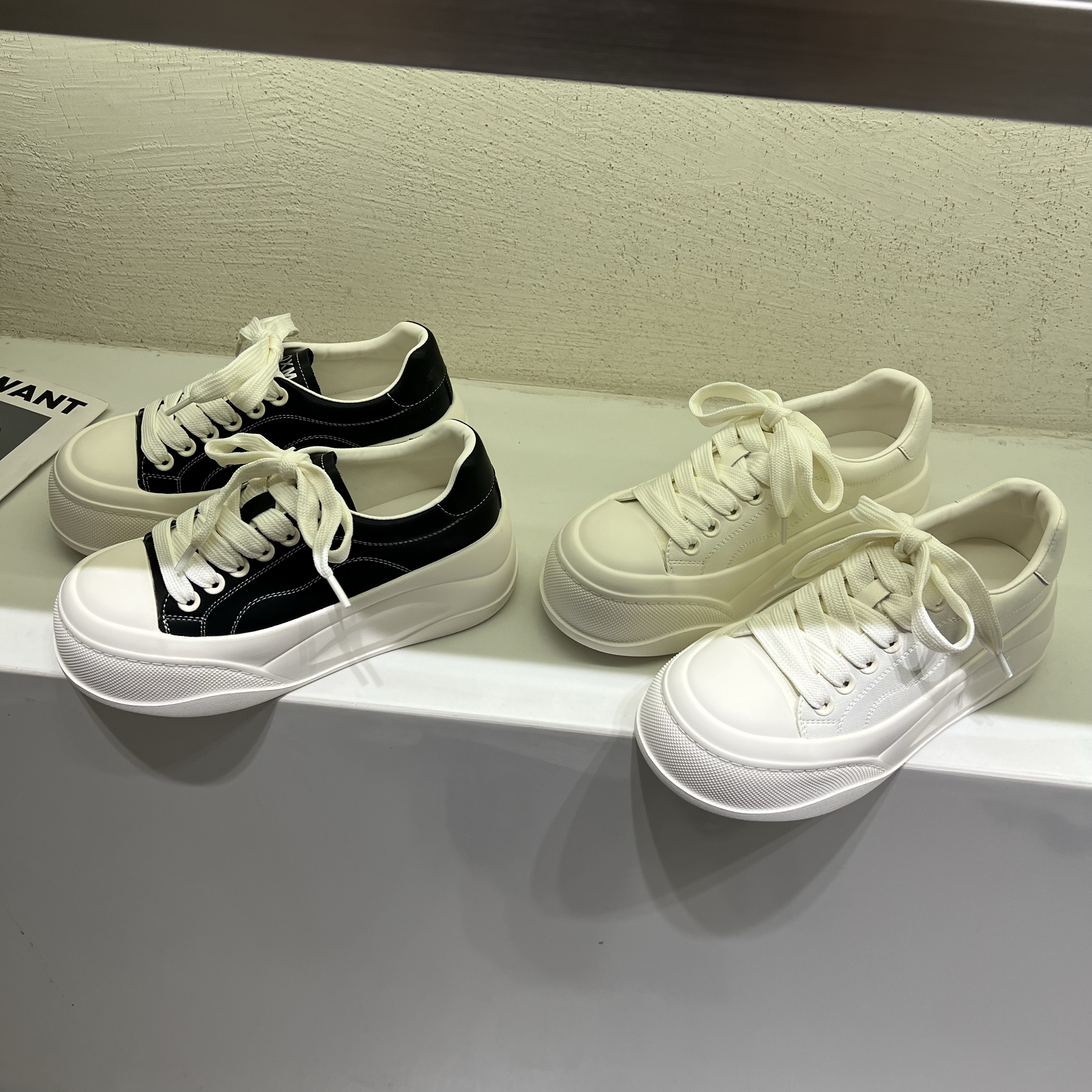 简约百搭厚底增高6厘米小白鞋女25秋休闲板鞋轻便圆头系带休闲鞋