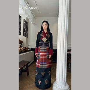 【雍嘉娜】.暗夜玫瑰.西藏服女士藏装精美花纹人丝织锦缎显瘦贵气