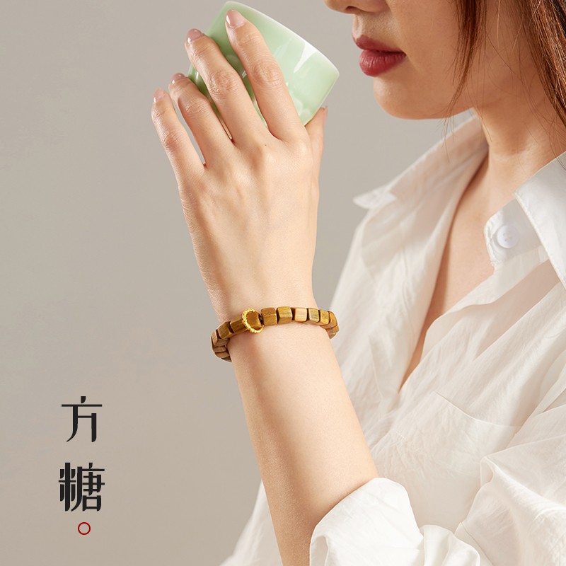天然绿檀木手串女生复古民族风藏式盘玩文艺范气质国风方糖檀香串