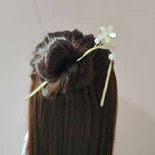 精致猫眼花朵流苏发簪高级感汉服簪子简约现代步摇新中式钗子发饰