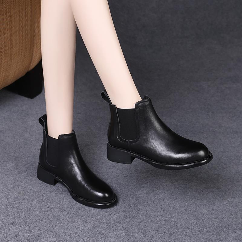 新款靴子女切尔西靴短靴女单靴平底皮鞋秋冬女鞋马丁靴1112h